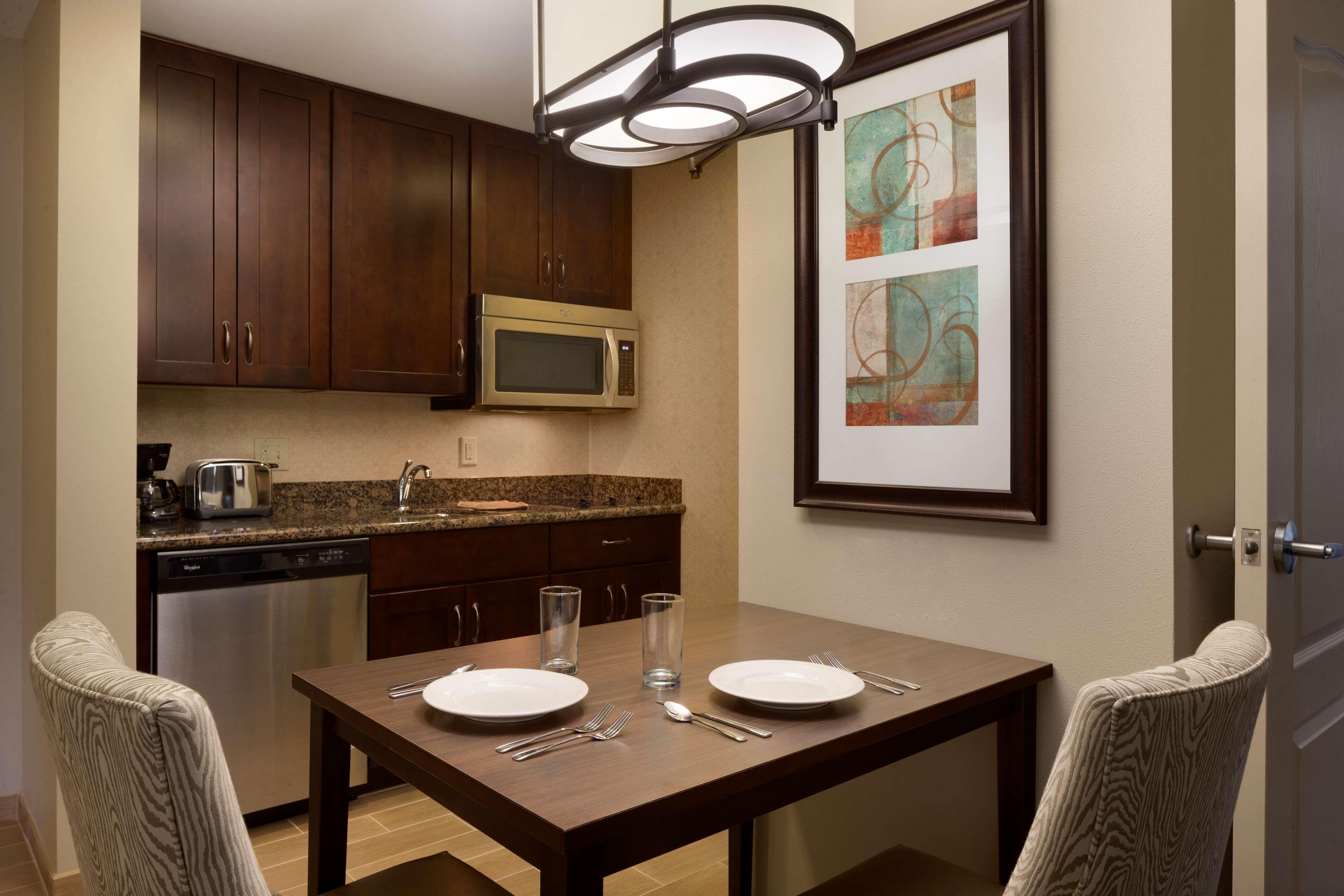 Homewood Suites By Hilton Kalamazoo-Portage Extérieur photo